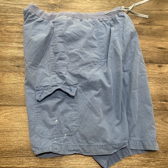 Basic Edition Shorts - Picture 3 of 6